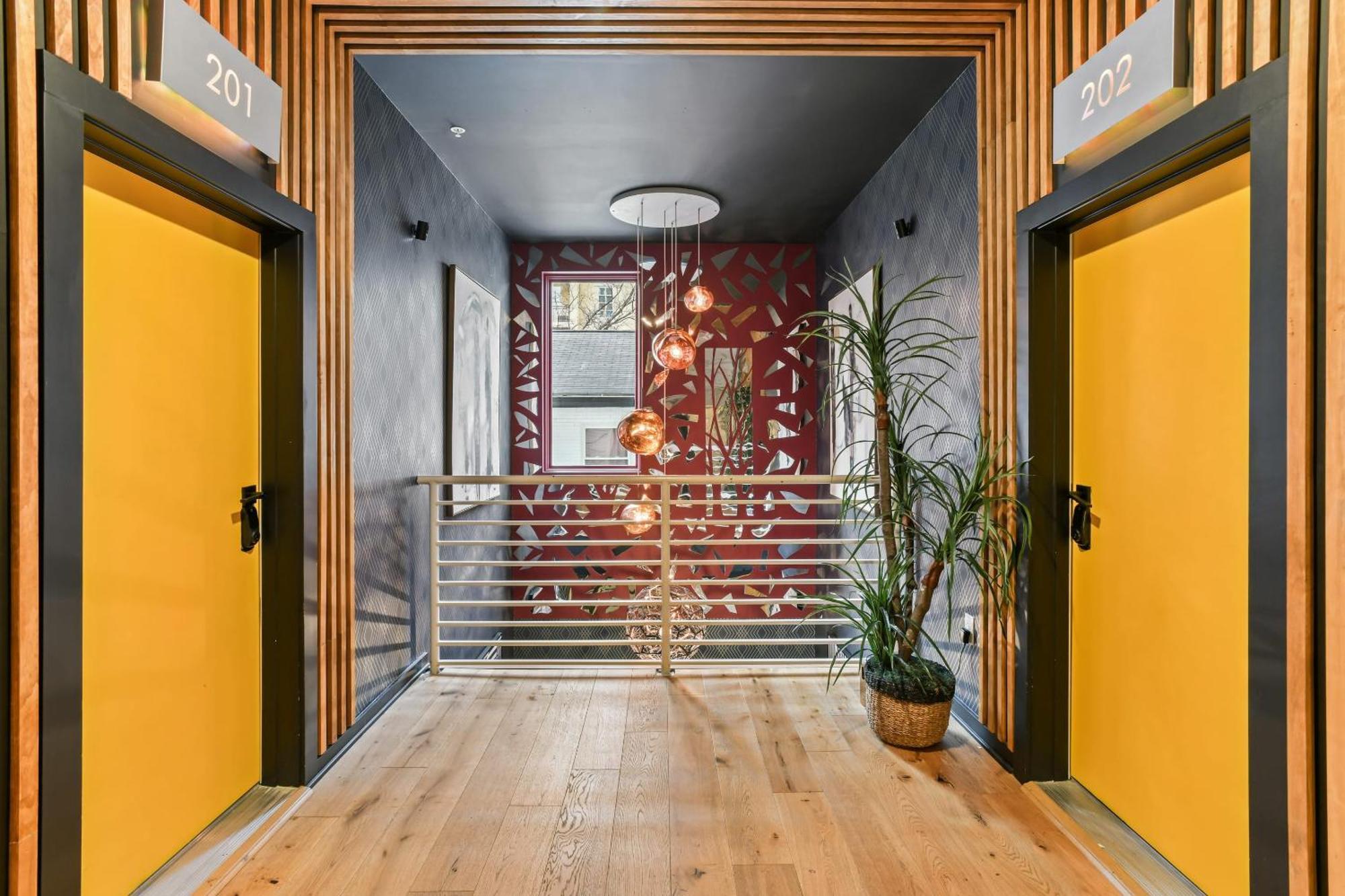 Verdant Statuesque Intimate Acropolis Views Of Famous Park Apartment Atlanta Exterior photo